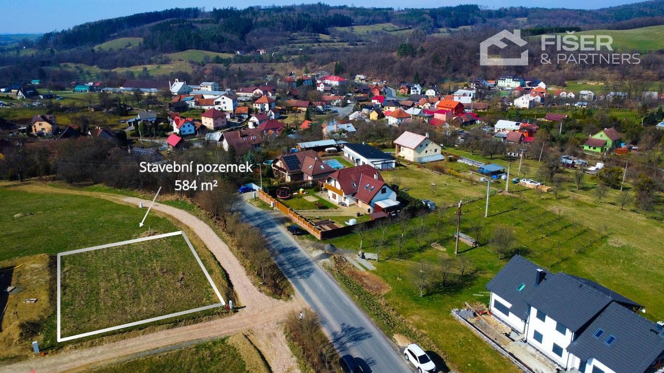Prodej stavebního pozemku 584 m2, Lutonina